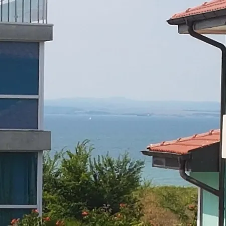Apartament Nev Sarafovo *