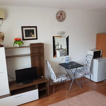 Nev Sarafovo * Burgas